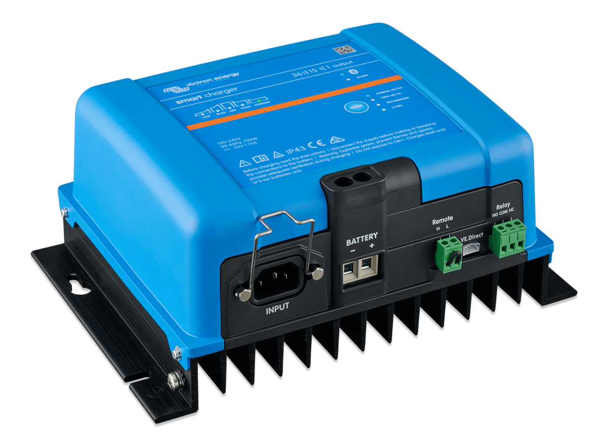 Victron Smart IP43 Charger 36V 15 (1) 120-240V - right