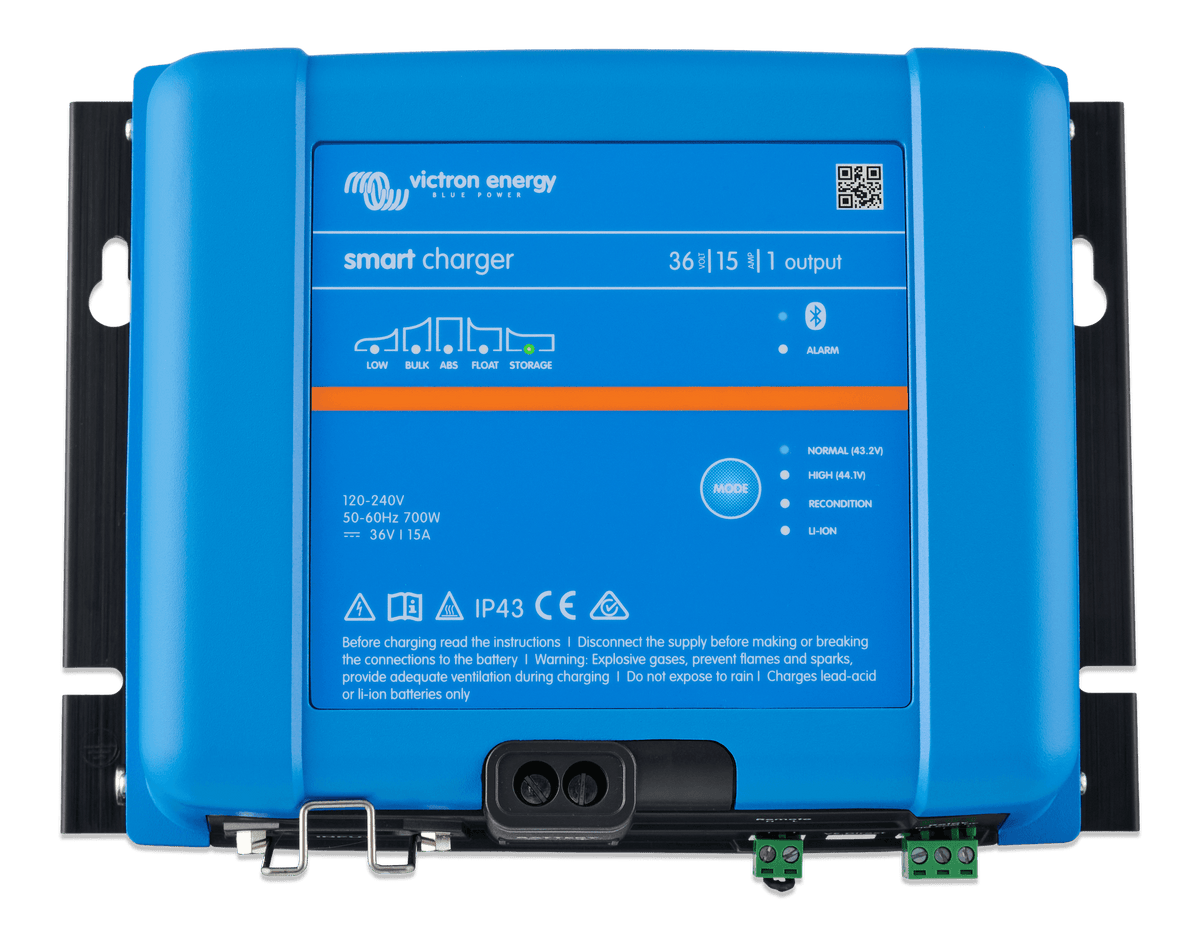 Victron Smart IP43 Charger 36V 15 (1) 120-240V - top