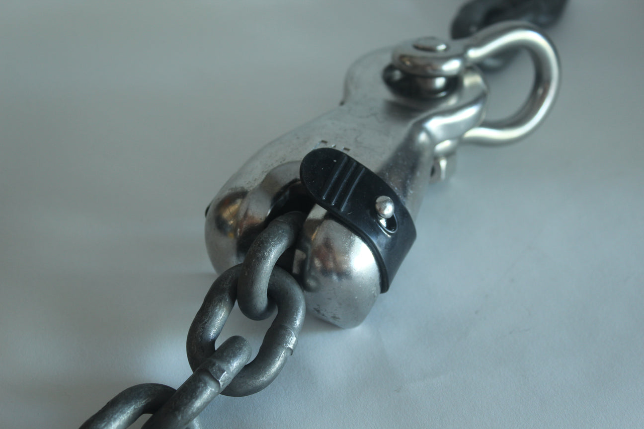 Mantus Chain Hooks