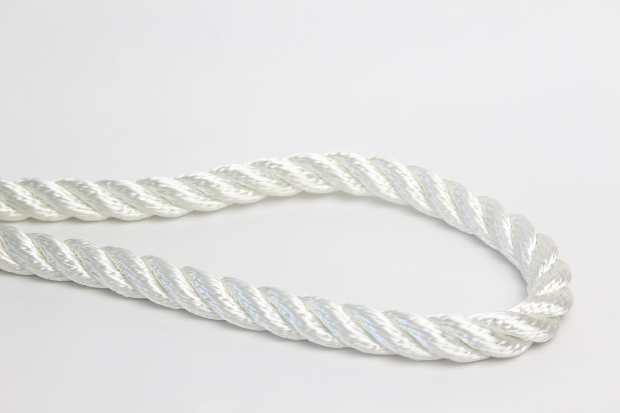 3/4-Inch New England Ropes 3-Strand Nylon Anchor Line — By Foot